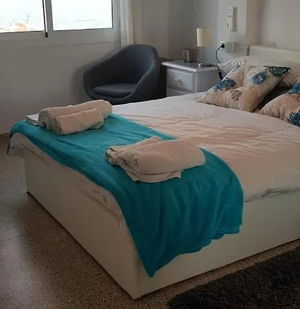 Opposite The Sea 아파트 네르하